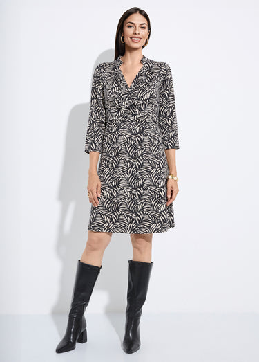 Robe cache coeur fluide motif feuillage Noir/Ecru