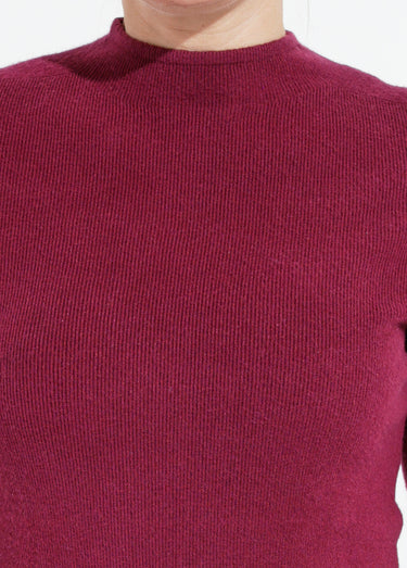 Pull col roulotté forme ajustée Bordeaux