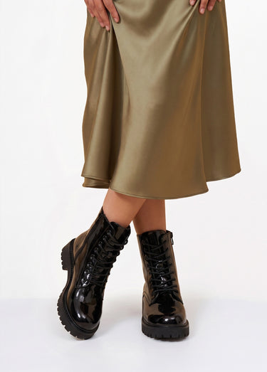 Bottines vernies style Combat boots Noir