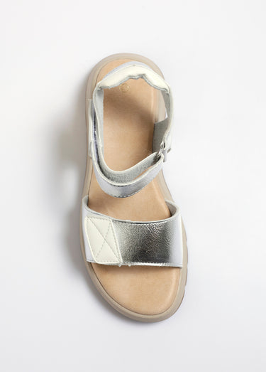 Sandales compensées sportwear chic Argente