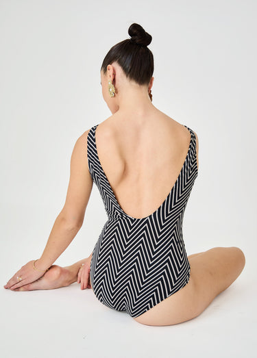 Maillot de bain 1 pièce imprimé chevrons Noir/Beige