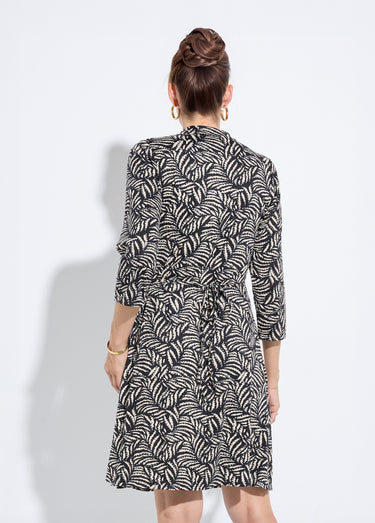 Robe cache coeur fluide motif feuillage Noir/Ecru