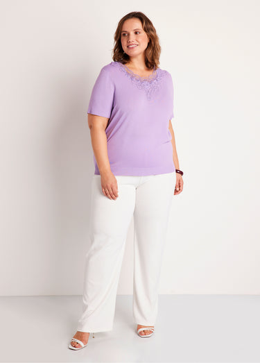 Pull fin brodé manches courtes Lilas
