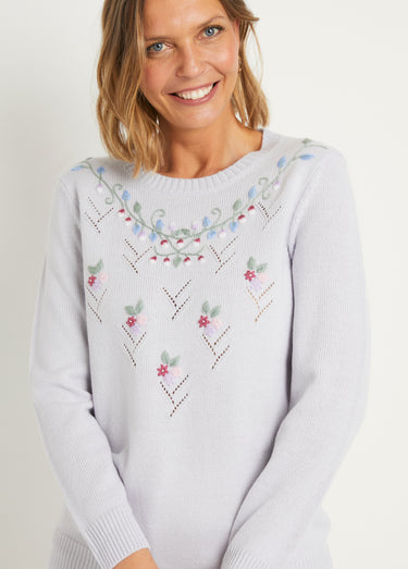 Pull doux uni brodé ajouré col rond Argent