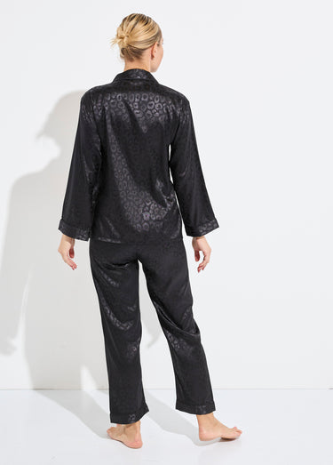 Pyjama long en satin motif léopard Noir