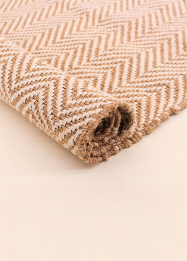 Tapis lirette à motif chevrons 90x60cm Beige