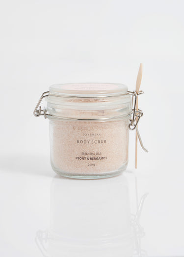 Gommage corps aux huiles essentielles Pivoine/bergamote