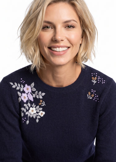 Pull doux uni brodé col rond manches longues Marine