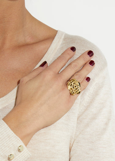 Bague motif fleur en acier inox Dore