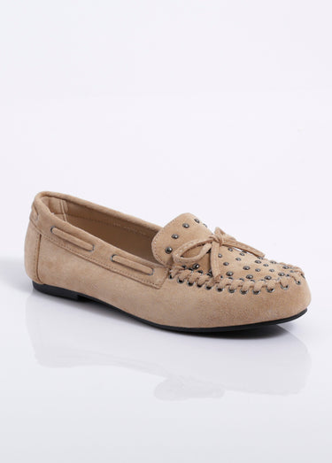 Mocassins avec liens et clous métal Beige