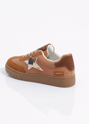Sneakers en suédine détail fourrure Camel