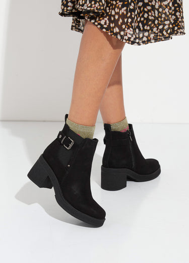 Boots à talons hauts et semelle crêpe Noir