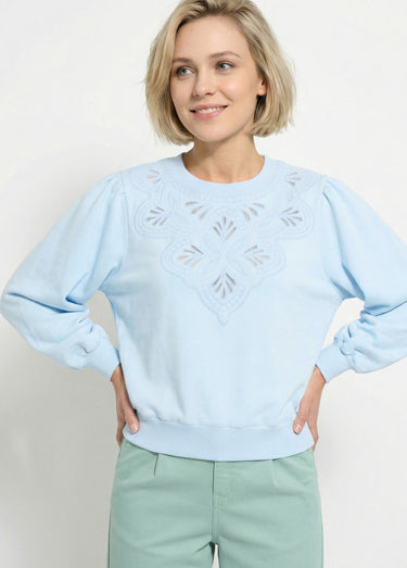 Sweat molleton pur coton brodé ajouré Ciel
