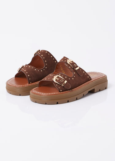 Mules brides cloutées, semelle crantée Marron