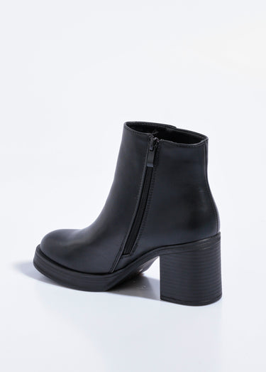 Boots à talon bout rond, semelle épaisse Noir