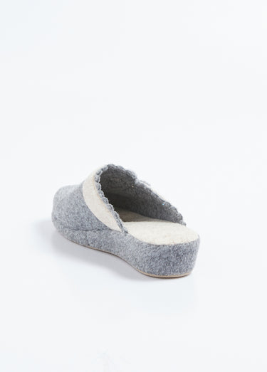 Chaussons mules en feutre, détail fleur Gris