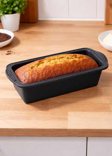 Moule à cake en silicone et acier Noir