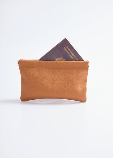 Petite pochette cuir fermeture rigide Camel