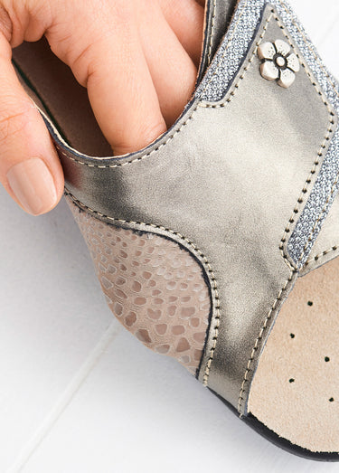 Mules grande largeur cuir Bronze