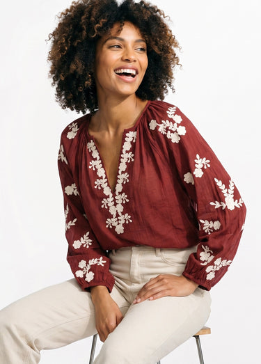 Blouse voile coton et broderies fleurs Bordeaux