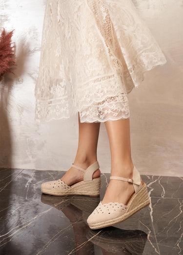 Espadrilles compensées détails ajourés Beige