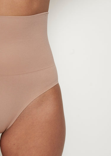 Culotte gainante sans coutures Beige