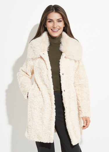 Manteau long chic en fausse fourrure Ecru
