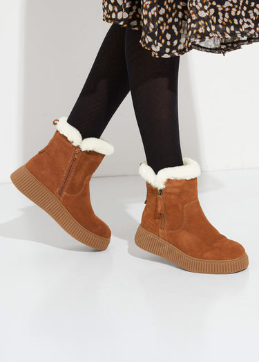 Boots en cuir fourrées, semelle épaisse Camel