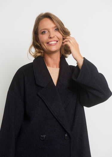 Manteau chaud avec manches évasées Charbon