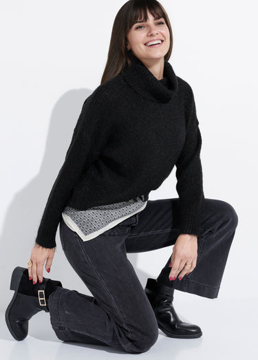 Pull col roulé en maille épaisse Noir