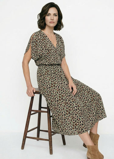 Robe longue cache-coeur motif léopard Kaki / Noir
