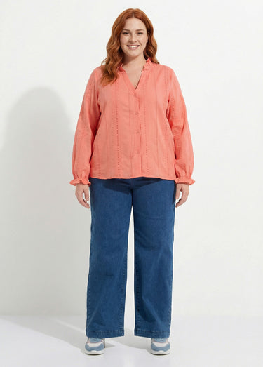 Chemisier broderie anglaise et col V Corail