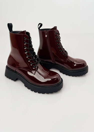 Bottines vernies style Combat boots Bordeaux
