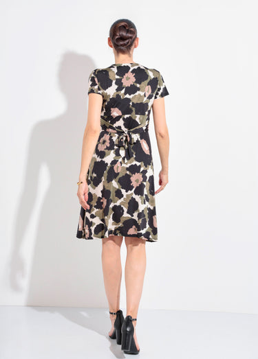 Robe courte col V drapé camouflage arty Noir/Kaki