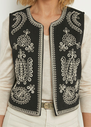 Gilet sans manches brodé style scandinave Noir