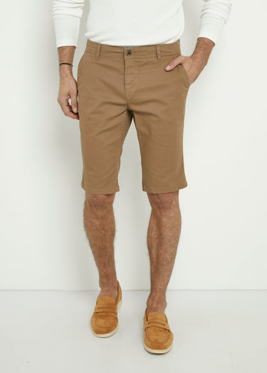 Bermuda en toile de coton extensible Camel