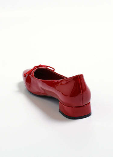 Ballerines vernies pointues petit talon Vernis Rouge