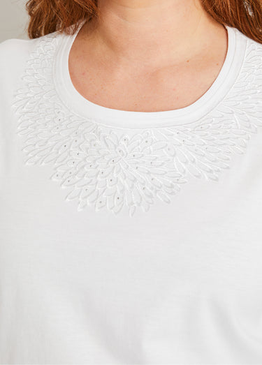 T-shirt manches courtes col brodé clouté Blanc