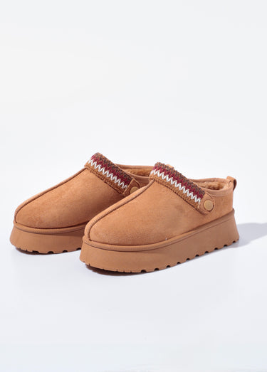 Mules compensées fourrées patte fantaisie Camel