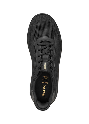 Baskets sportwear à lacets en mesh Noir