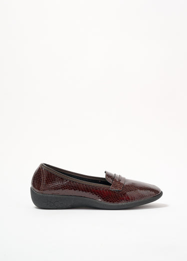 Mocassins vernis largeur confort cuir effet croco Marron
