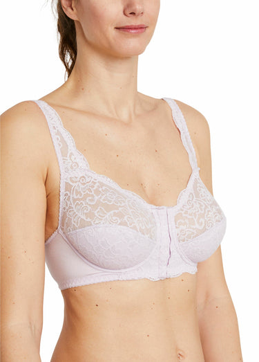 Soutien-gorge avec armatures ouvert devant Parme