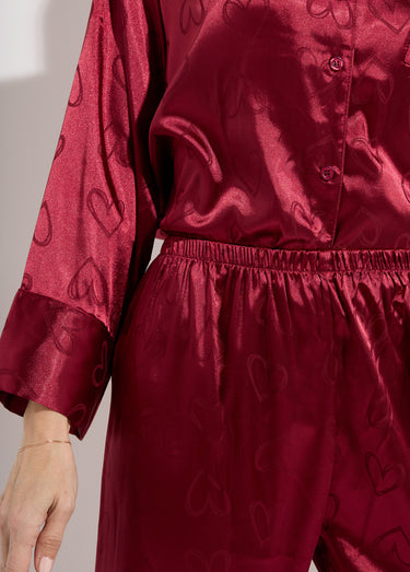 Pyjama long satin avec coeurs imprimés Bordeaux