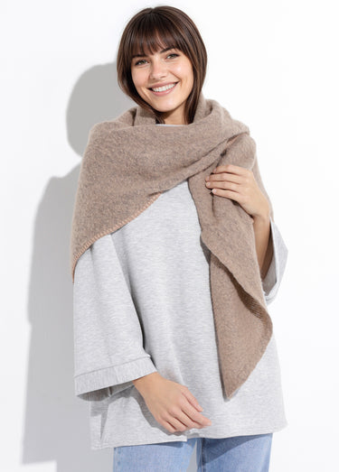 Echarpe triangle maille douce et chaude Taupe