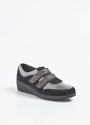 Baskets scratchées largeur confort cuir Noir
