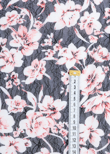 Coupon habillement, dentelle fleurie Fleur Rose