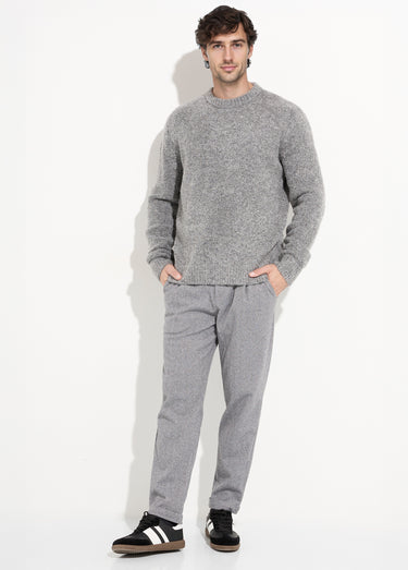 Pull col rond chaud avec de la laine Gris