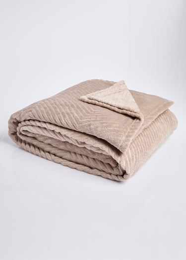 Couverture microfibre effet chevrons Ourson Taupe