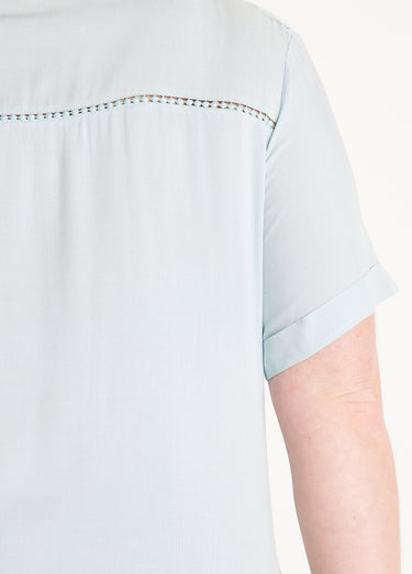 Chemisier boutonné dentelle et ajouré Vert