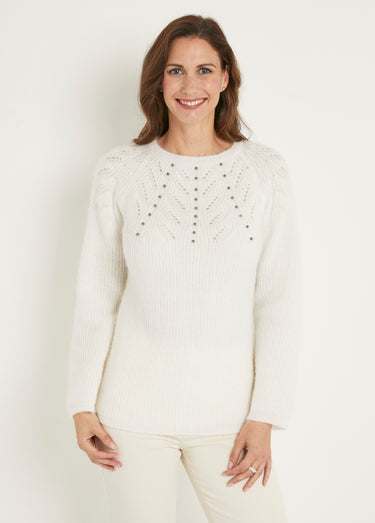 Pull doux maille poilue col rond perlé ajouré Ecru